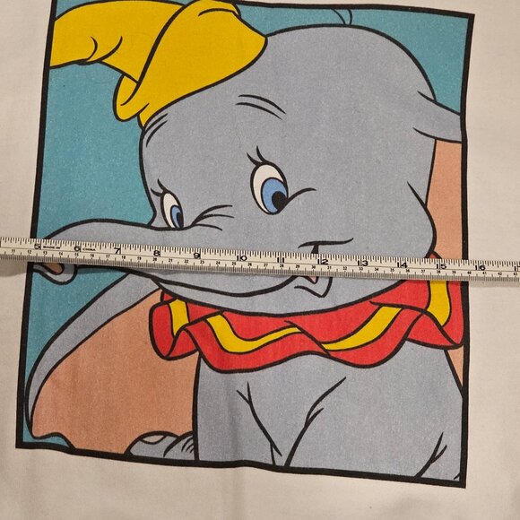 Disney's Dumbo White Sweatshirt Excellent Used Condition Unisex size Medium - Picture 3 of 5